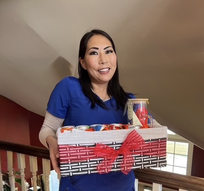 Holly , Reception/CSR